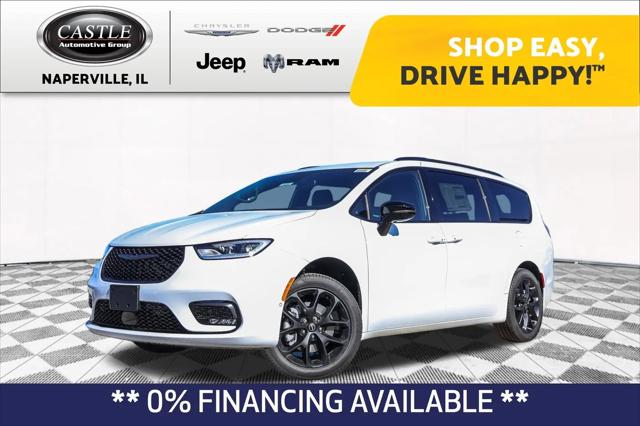 2026 Chrysler Pacifica Select AWD for sale in Naperville, IL