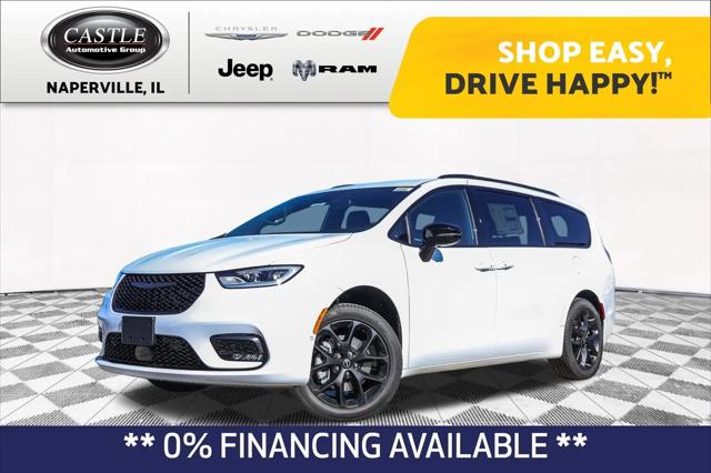 2026 Chrysler Pacifica Select AWD for sale in Naperville, IL