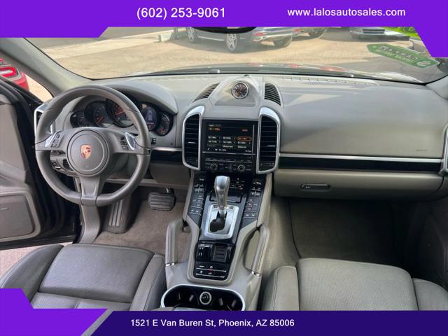 2013 Porsche Cayenne Base