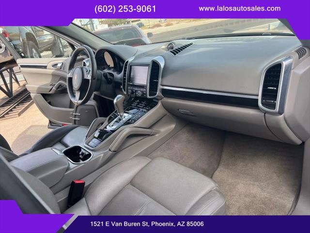 2013 Porsche Cayenne Base