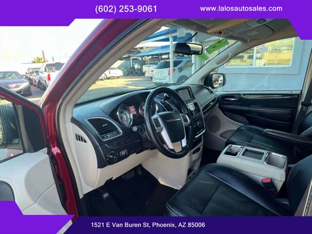2015 Chrysler Town & Country Touring