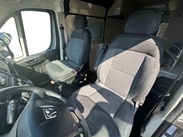 2017 Ram ProMaster 2500 Cargo Van High Roof 159" WB