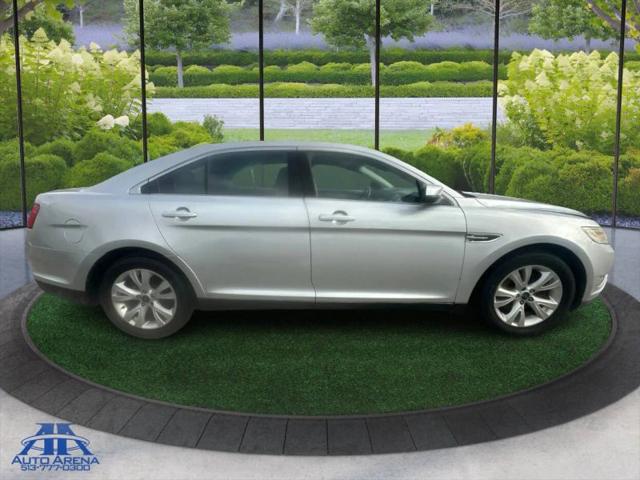 2011 Ford Taurus SEL