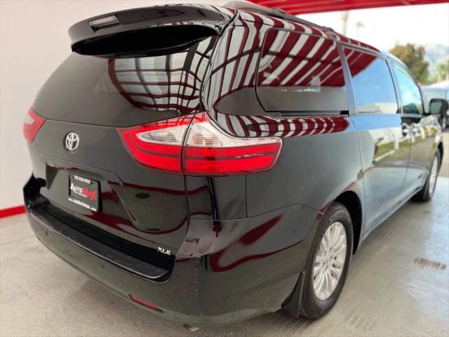 2017 Toyota Sienna Limited 7 Passenger