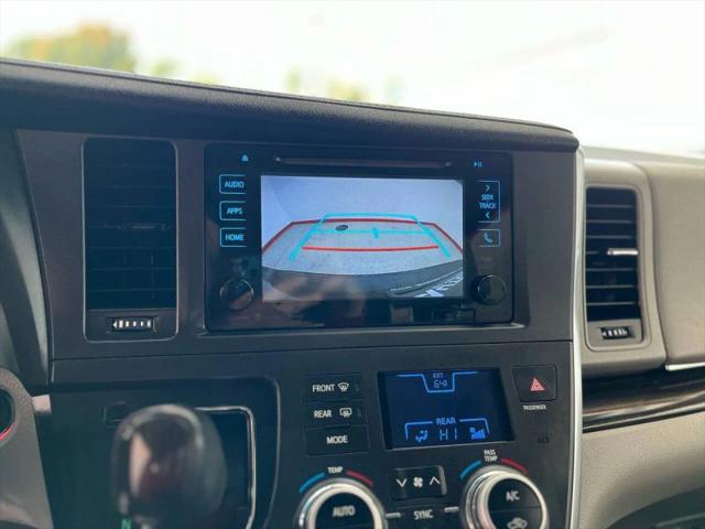 2017 Toyota Sienna Limited 7 Passenger