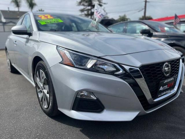 2022 Nissan Altima S FWD