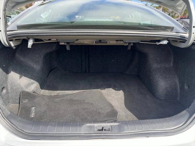2022 Nissan Altima S FWD