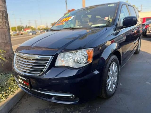 2016 Chrysler Town & Country Touring for sale in Ventura, CA