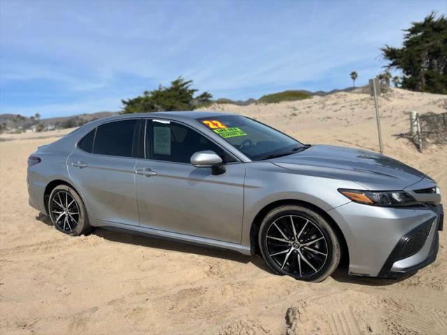 2022 Toyota Camry SE Nightshade Edition