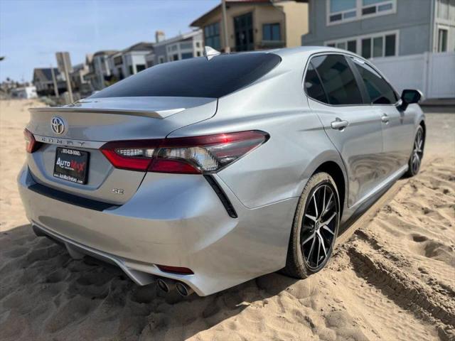 2022 Toyota Camry SE Nightshade Edition