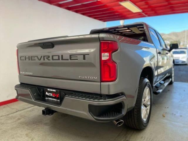 2020 Chevrolet Silverado 1500 2WD Crew Cab Short Bed Custom