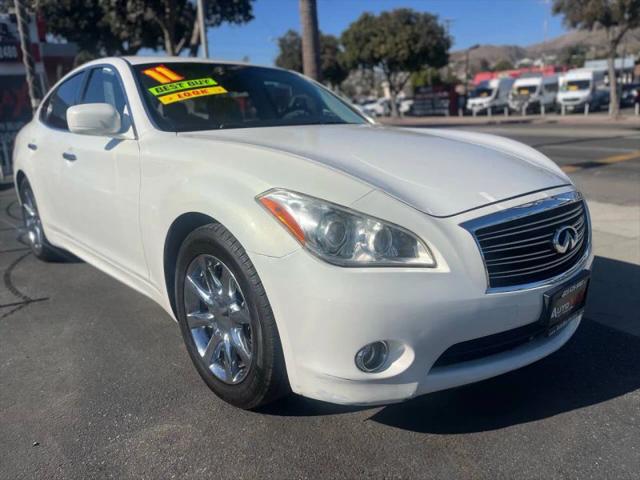 2011 INFINITI M37 M37