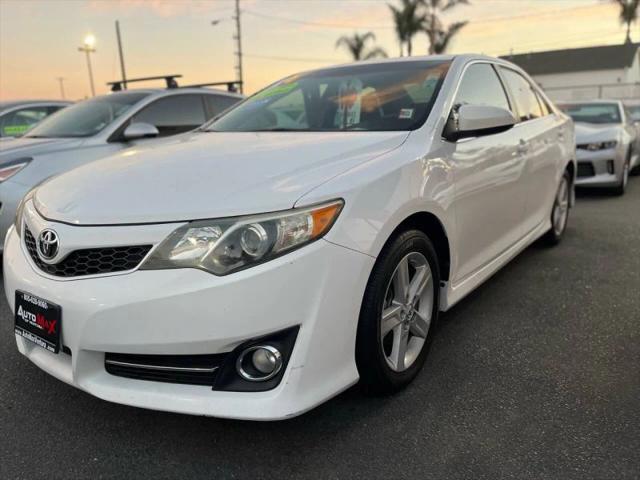 2014 Toyota Camry SE for sale in Ventura, CA