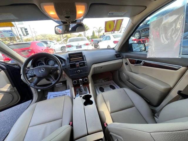 2010 Mercedes-Benz C-CLASS C 300 Luxury