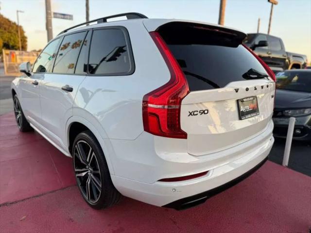 2018 Volvo XC90 T6 Momentum