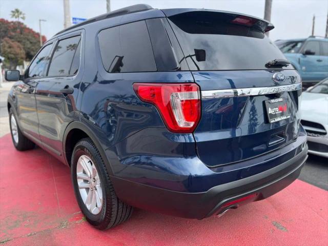 2017 Ford Explorer Base