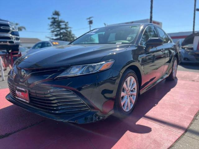 2020 Toyota Camry LE for sale in Ventura, CA