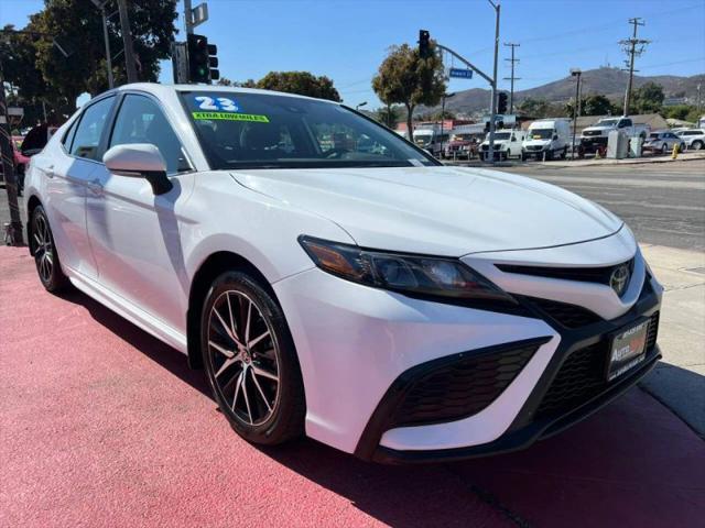 2023 Toyota Camry SE