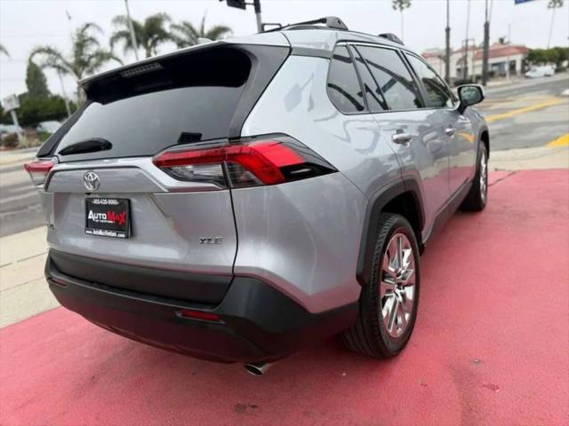 2019 Toyota RAV4 XLE Premium