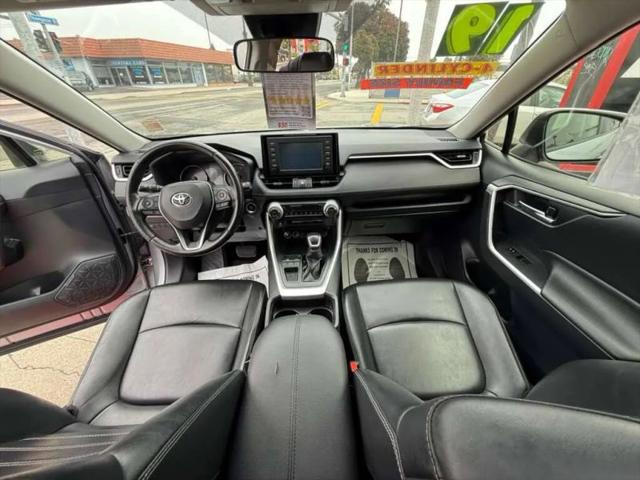 2019 Toyota RAV4 XLE Premium