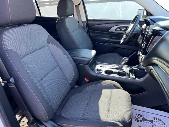 2020 Chevrolet Traverse FWD LT Cloth