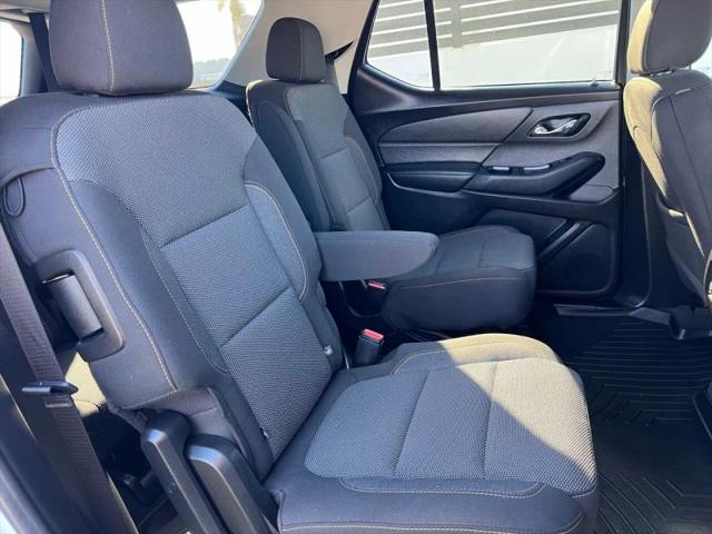 2020 Chevrolet Traverse FWD LT Cloth