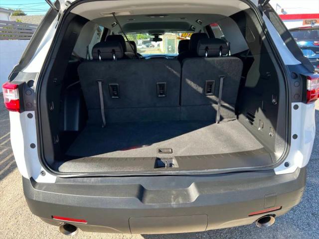 2020 Chevrolet Traverse FWD LT Cloth