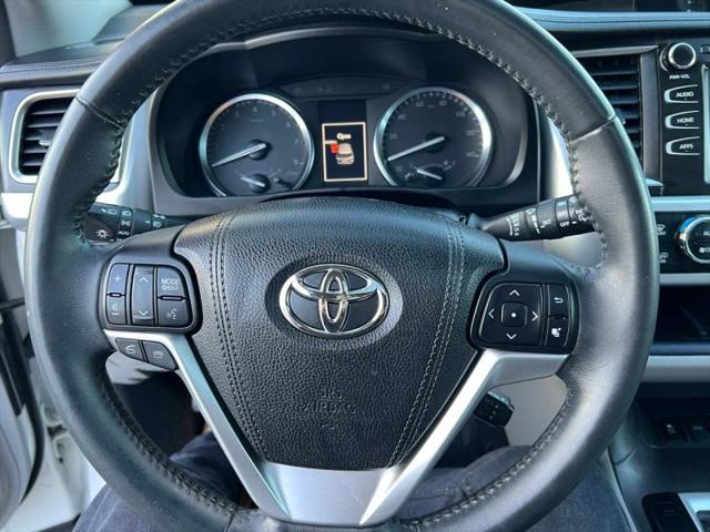 2016 Toyota Highlander XLE V6
