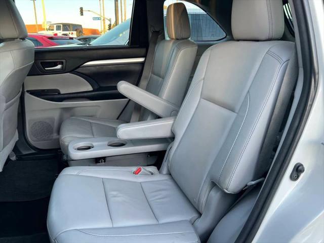 2016 Toyota Highlander XLE V6
