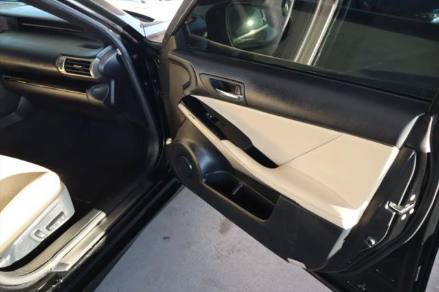 2015 Lexus IS 250 250