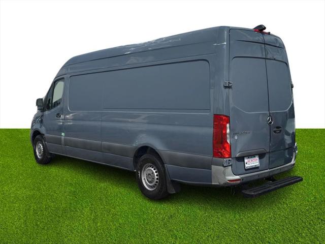 2019 Mercedes-Benz Sprinter 2500 High Roof V6