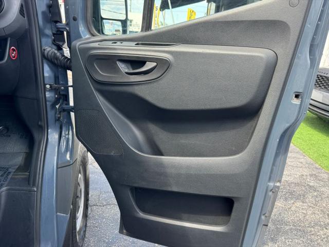 2019 Mercedes-Benz Sprinter 2500 High Roof V6
