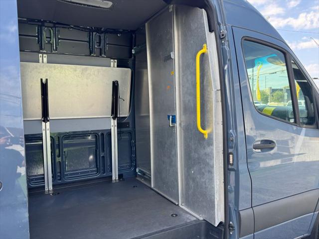 2019 Mercedes-Benz Sprinter 2500 High Roof V6