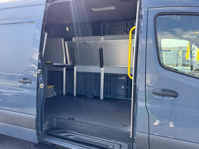 2019 Mercedes-Benz Sprinter 2500 High Roof V6