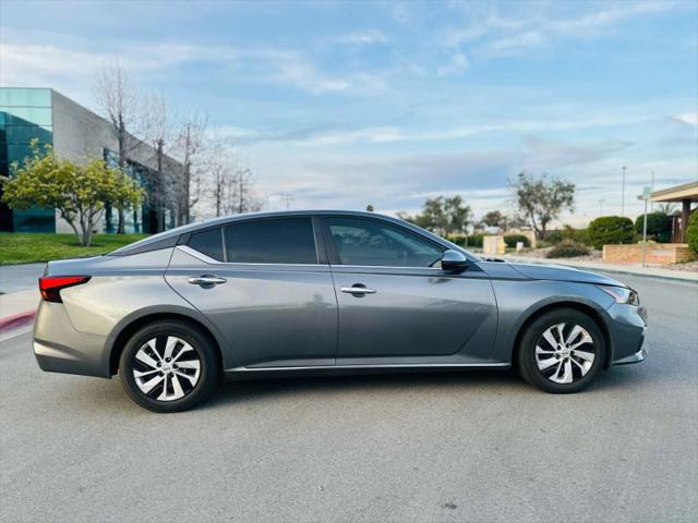 2022 Nissan Altima S FWD
