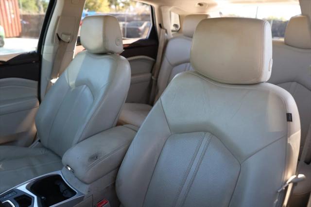 2010 Cadillac SRX Luxury Collection