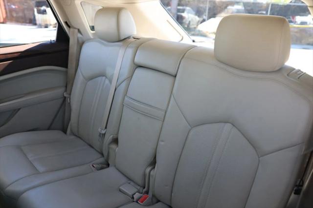 2010 Cadillac SRX Luxury Collection