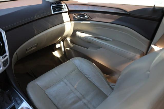 2010 Cadillac SRX Luxury Collection