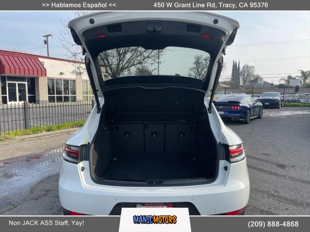 2020 Porsche Macan S