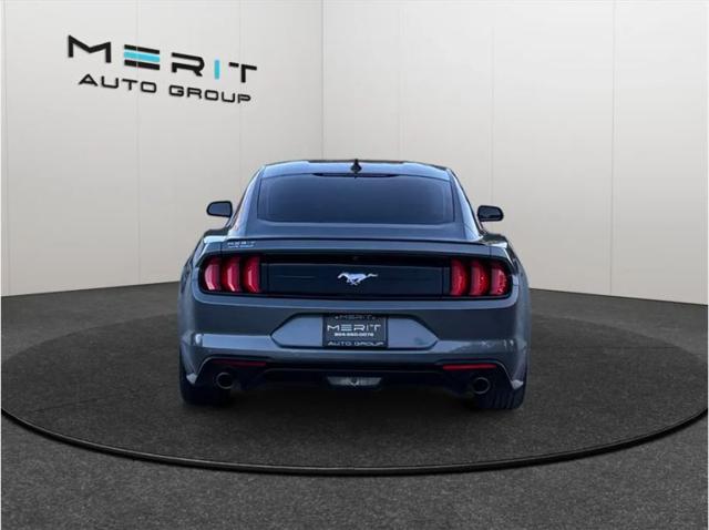 2022 Ford Mustang EcoBoost Premium Fastback