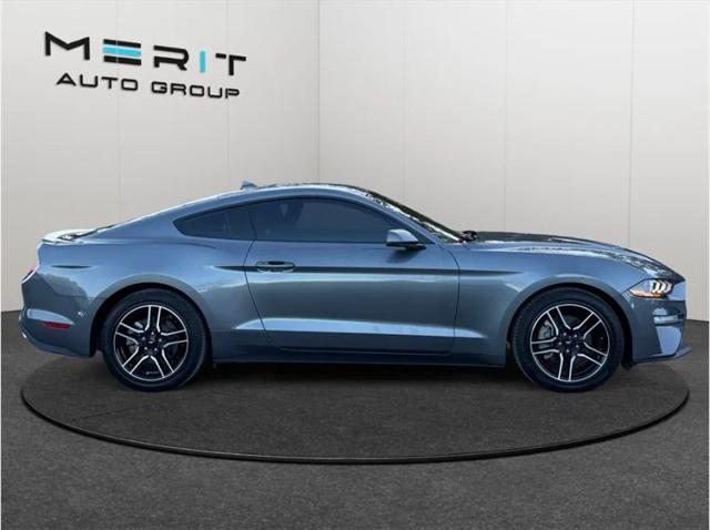 2022 Ford Mustang EcoBoost Premium Fastback