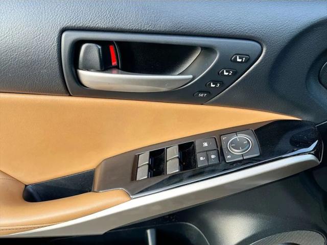 2018 Lexus IS 300 300