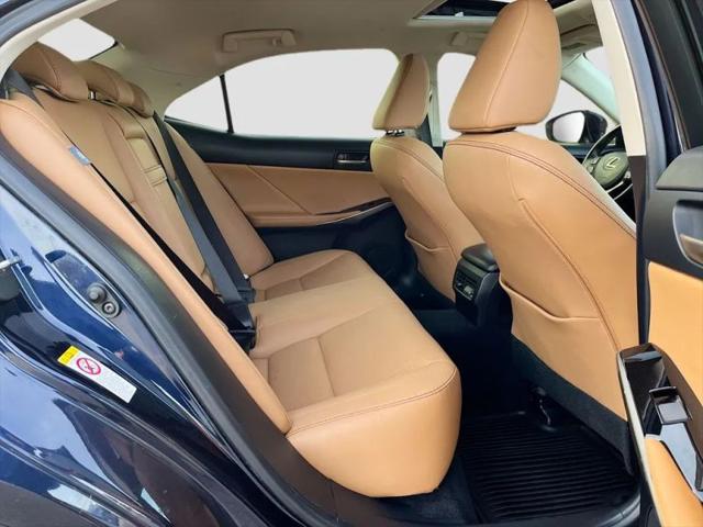 2018 Lexus IS 300 300