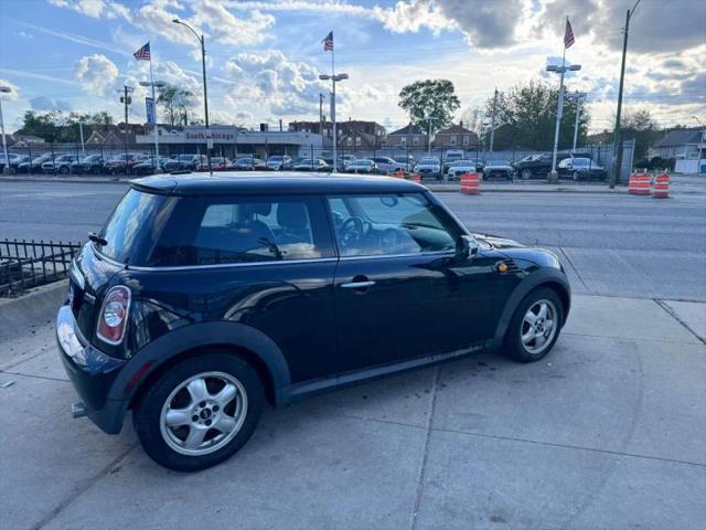 2011 MINI Cooper Cooper