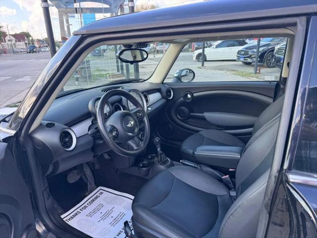2011 MINI Cooper Cooper