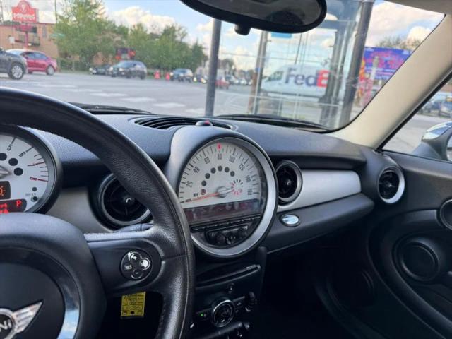 2011 MINI Cooper Cooper