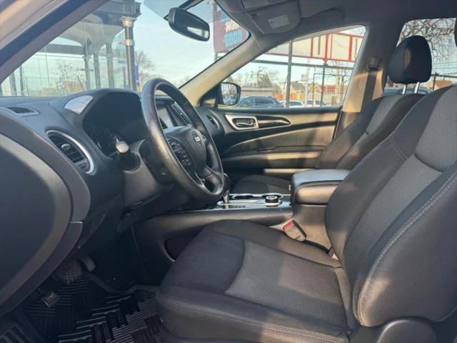 2020 Nissan Pathfinder SV 4WD