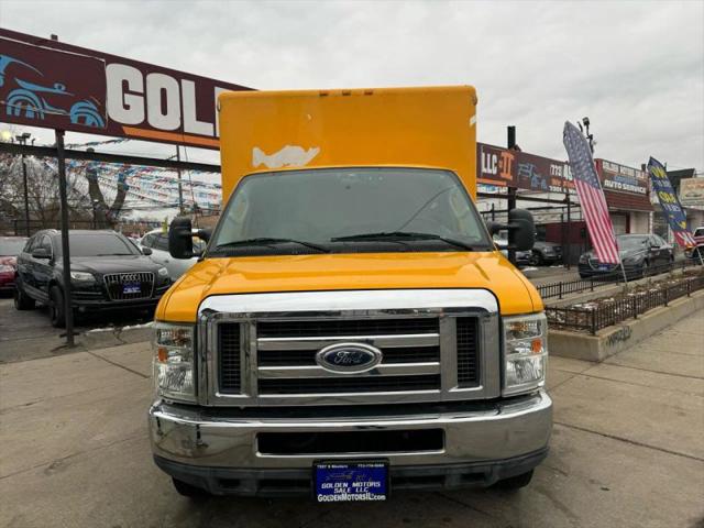 2011 Ford E-450 Cutaway XL