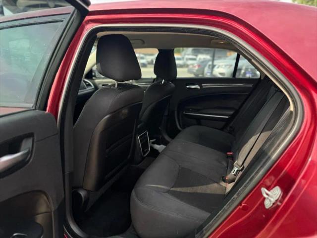 2018 Chrysler 300 Touring