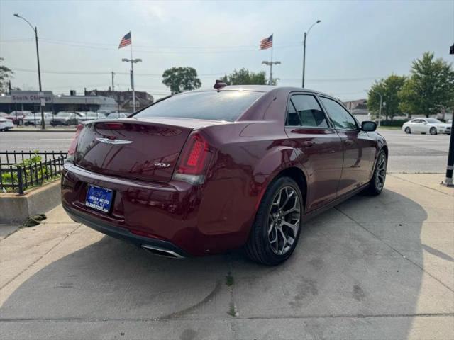 2018 Chrysler 300 Touring
